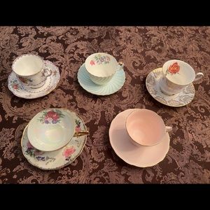 A Collection Of 5 Vintage Tea Cups-
GREAT SHAPE